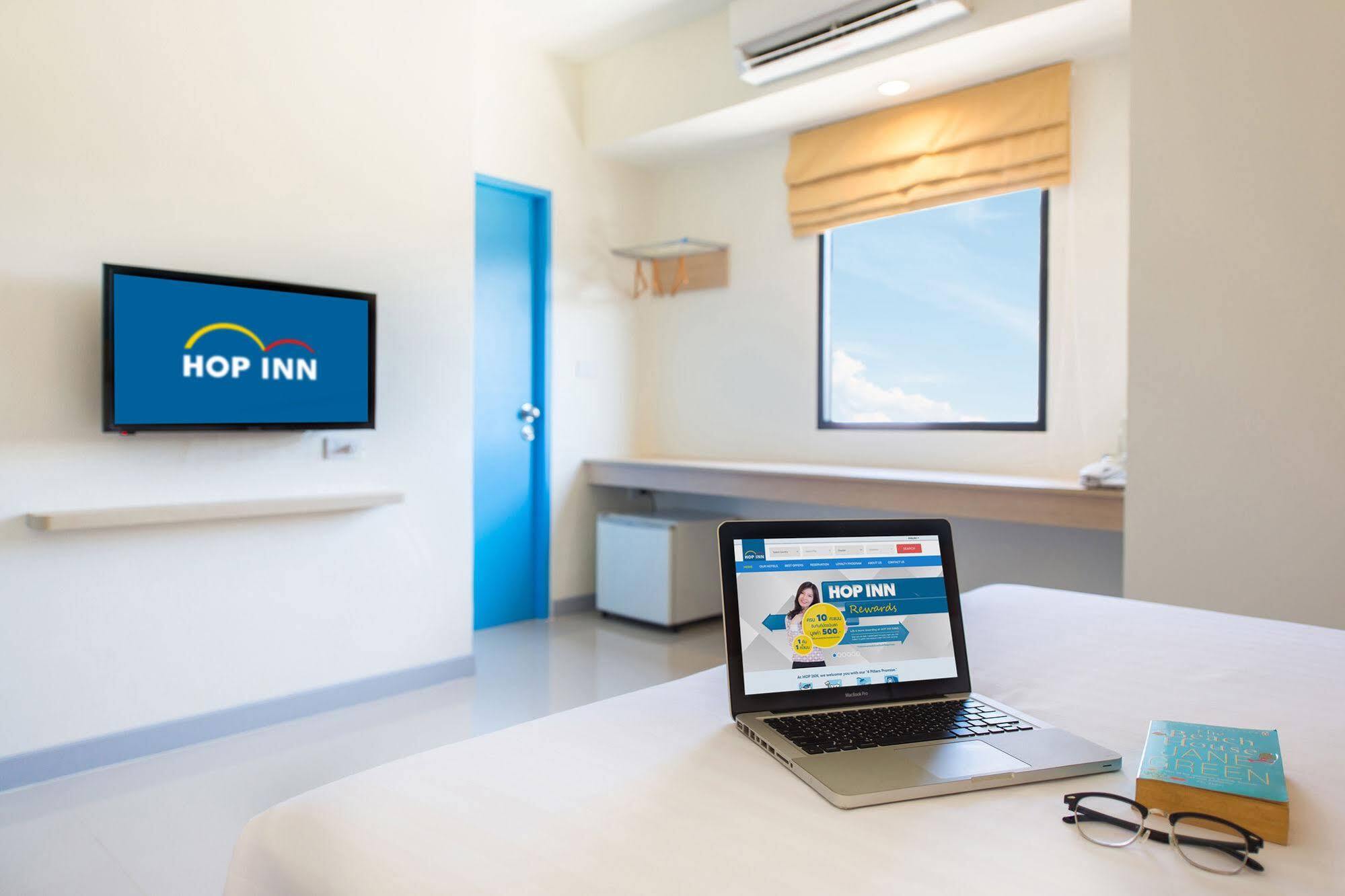 Hop Inn Sakon Nakhon Exterior foto